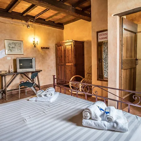 农家乐 Goccia Di Luna 艾姆波蒂德