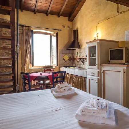 Alloggio per agriturismo Goccia Di Luna *